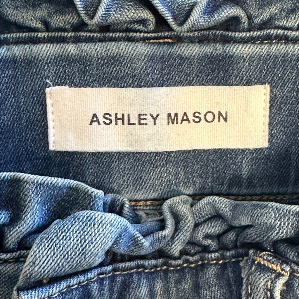 Ashley Mason Juniors Denim Capri Ruffle Waistband Stretchy Pants SZ Small - Picture 3 of 10